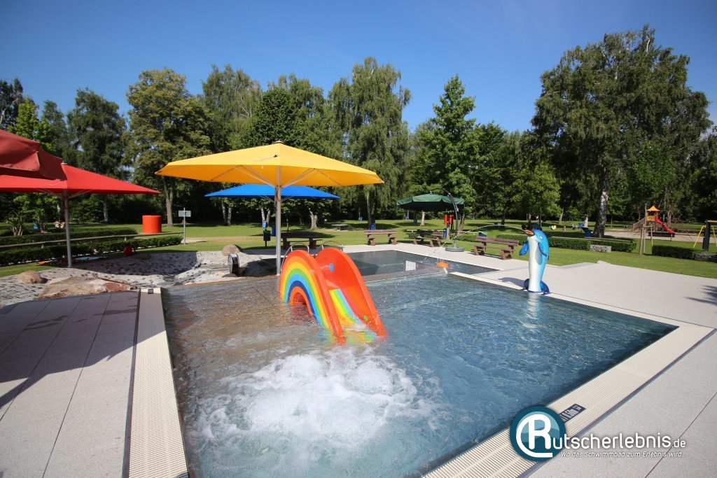 Freibad GrabenNeudorf Einzigartiges FreibadVergnügen in familiärer